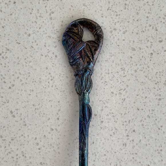 Souvenir Spoon With Botanical Leaves Cutout Design Possibly Marked B.W. Co. - Picture 2 of 5